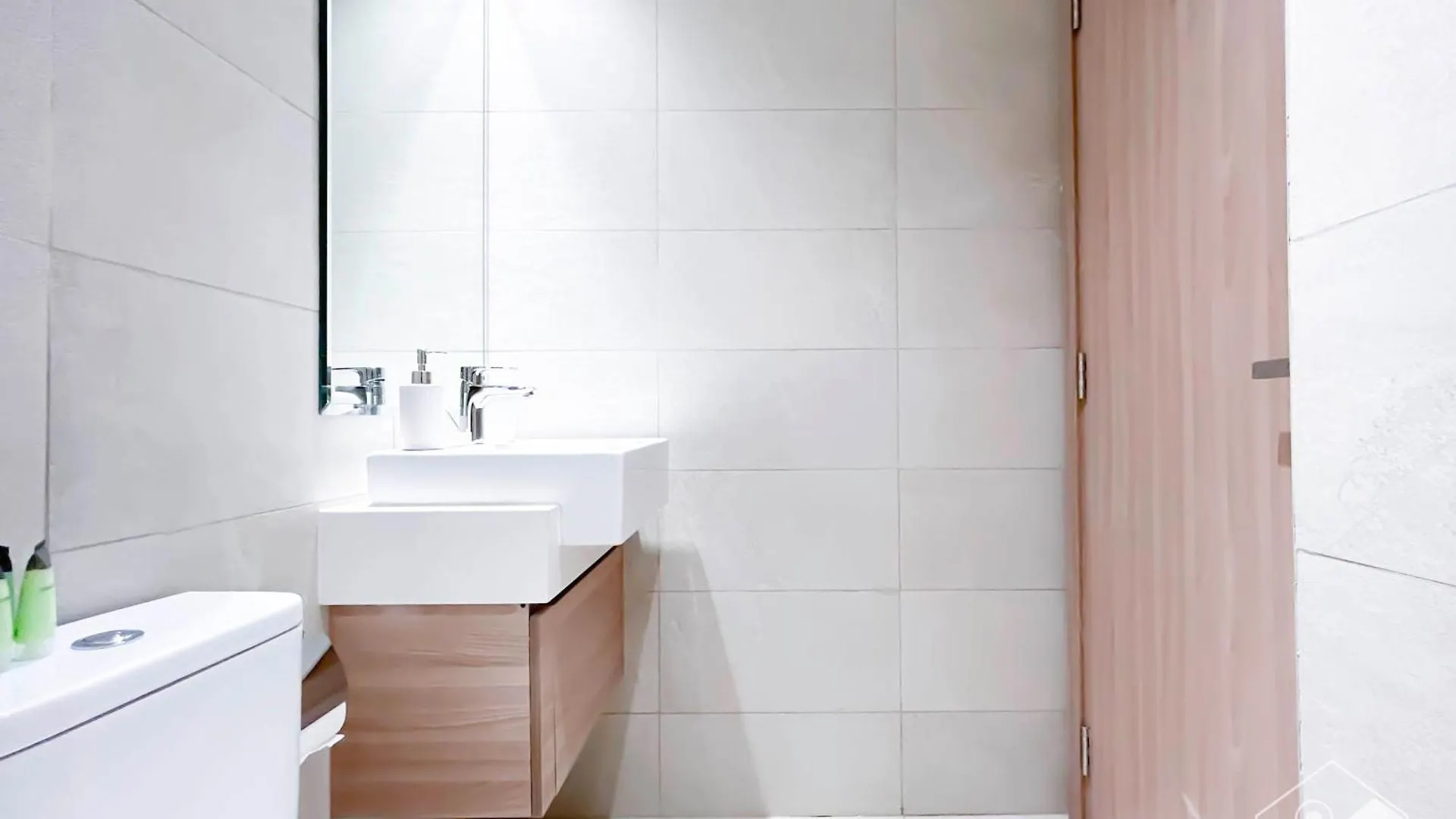 Stylish 1Br With Balcony In Azizi Riviera Apartment Dubai United Arab Emirates