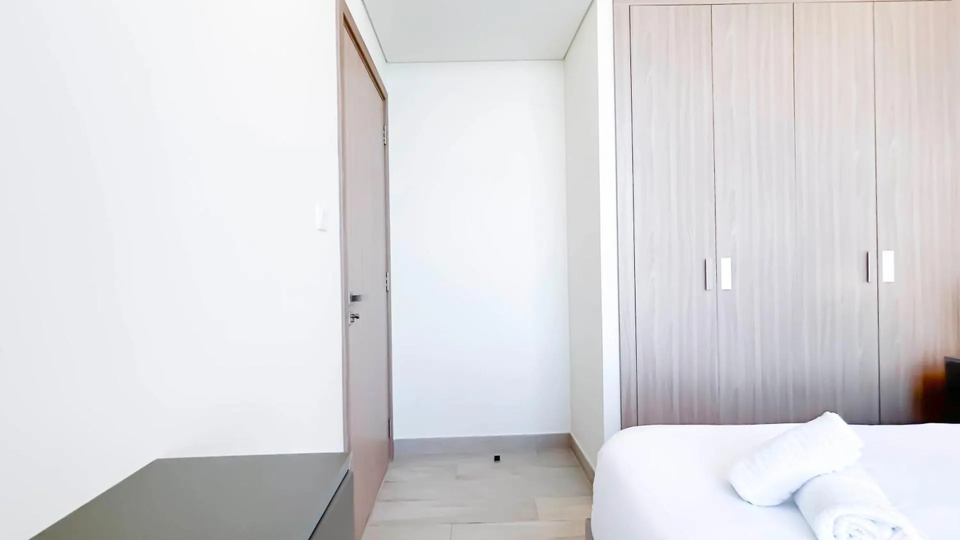 Stylish 1Br With Balcony In Azizi Riviera Apartment Dubai 0*,  United Arab Emirates