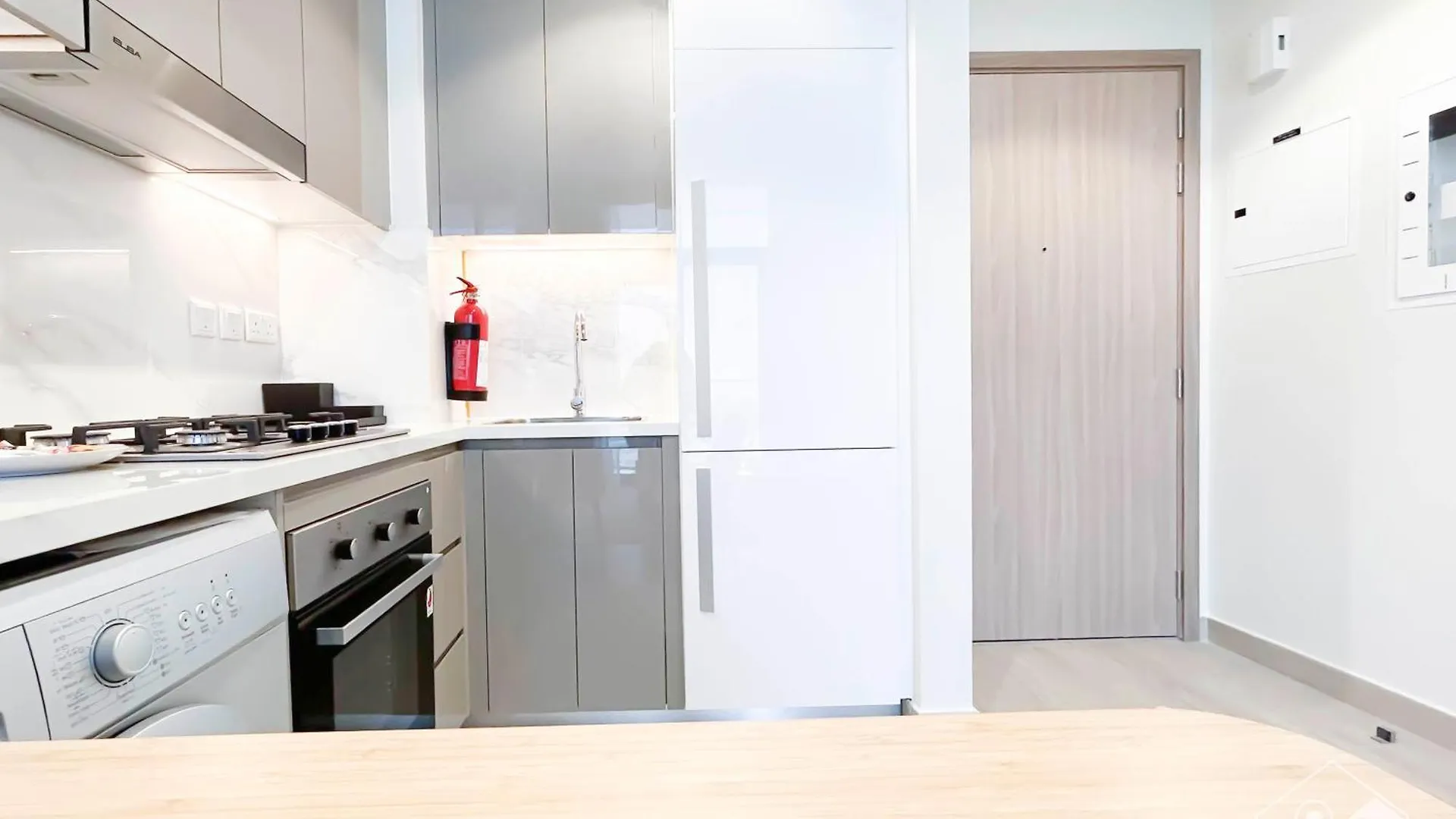 Stylish 1Br With Balcony In Azizi Riviera Apartment Dubai